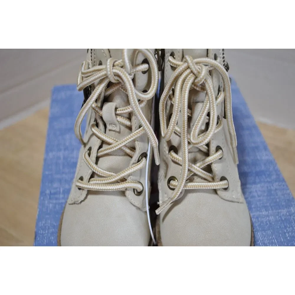 Pop Girl's Venti Block Heel Lace Up Boots Bone Color Size 11M